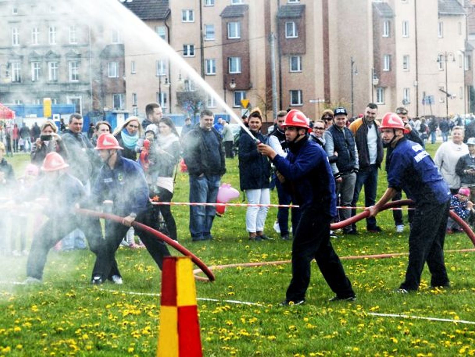 Dzi Uroczysty Apel Z Okazji Dnia Stra Aka A Czerwca Stra Acy