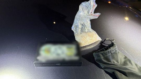 Narkotyki za kierownicą i blisko 50 gramów mefedronu