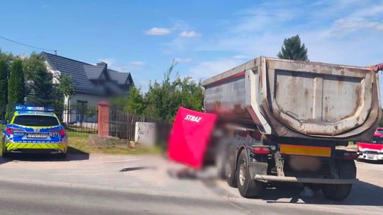 PILNE: Tragiczny wypadek w Zblewie. Nie żyje rowerzysta