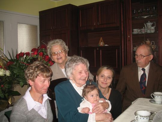 100 lat Anny Papelbon z Lipiej Góry. Pięć pokoleń pod jednym dachem