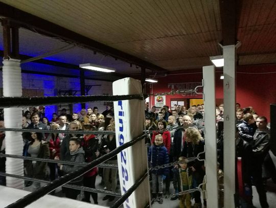 14 tys. zł zebrano na leczenie Karoliny Pastwy podczas sobotniej Gali Sportów Walki!