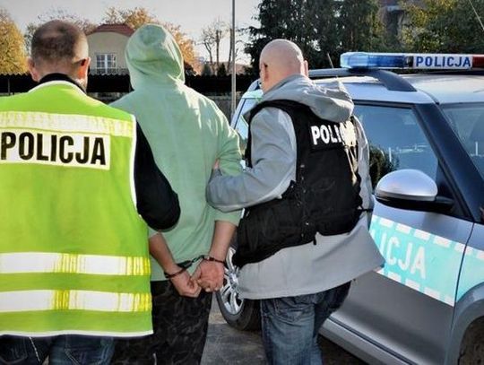 27-latek odpowie za rozbój, do którego doszło w Pelplinie. Dodatkowo okazało się, że chciał oszukać bank