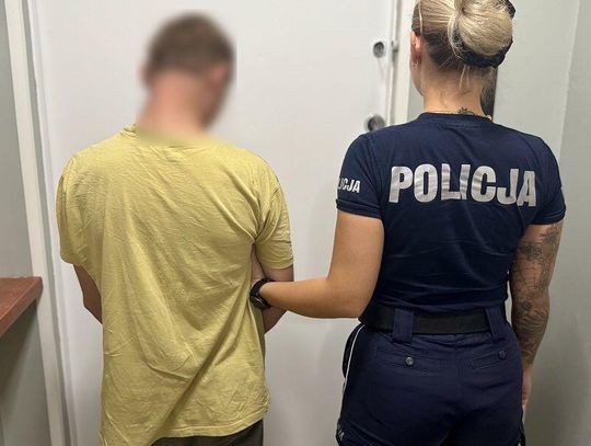 38-latek usłyszał zarzuty za kradzież w pociągu. Kary nie uniknie też jego kompan