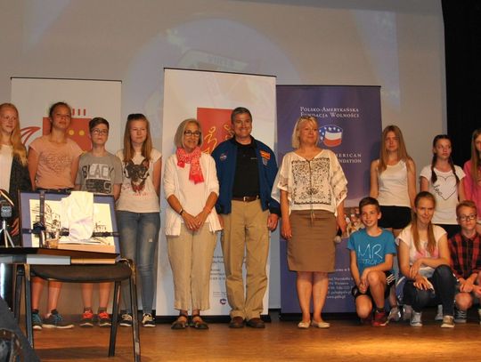 Amerykański astronauta George D. "Zambo" Zamka szukał korzeni w Pelplinie. Przy okazji spotkał się z młodzieżą