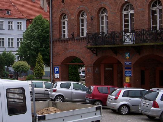 Będzie płatne parkowanie na pl. Grunwaldzkim w Gniewie