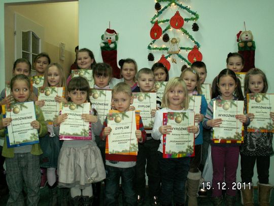 Bożonarodzeniowy aniołek - konkurs plastyczny dla dzieci