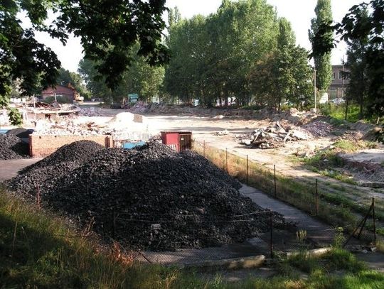 Brakuje miejsc postojowych - samochody „zejdą” pod ziemię