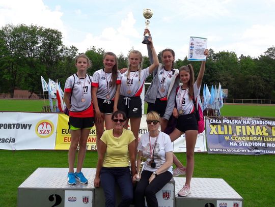 Brązowe dziewczyny i srebrni chłopacy! Wielkie sukcesy tczewskich czwórboistów