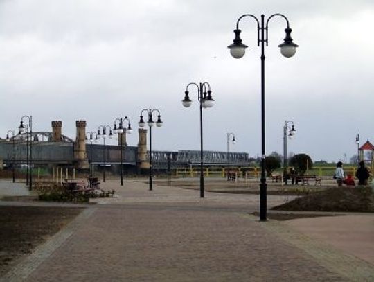 Bulwar imienia Romana Landowskiego?