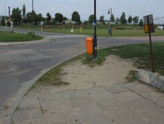 Bulwar nadwiślański z niedoróbkami 