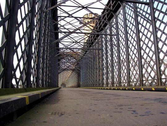 Chciał skoczyć z mostu tczewskiego...