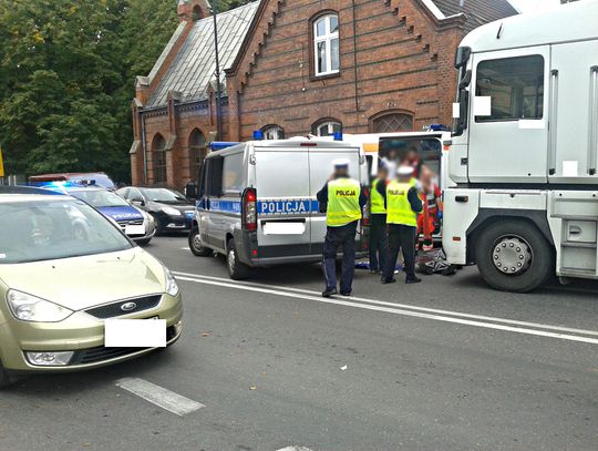Ciężarówka śmiertelnie potrąciła pieszego