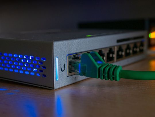 Co to jest NAS i czy warto go kupić do domu lub firmy?