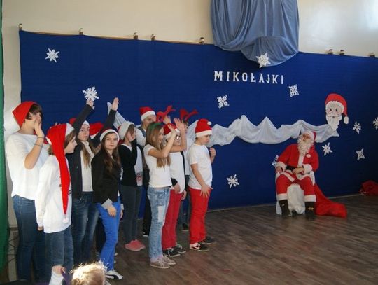 Coś słodkiego, konkursy i prezenty od Mikołaja