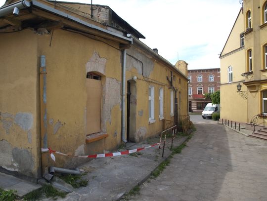 Czekają na ekspertyzę zniszczonego budynku