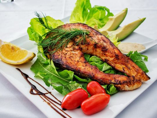 Czy dieta bez cukru jest odpowiednia dla każdego? Catering dietetyczny a cukrzyca