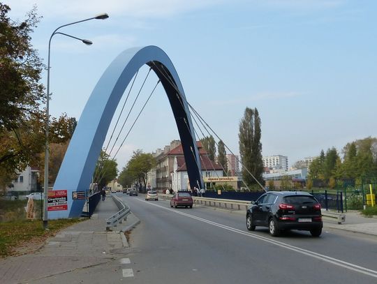 Czy i kiedy wiadukt doczeka się ładnego oświetlenia?