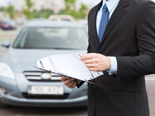 Dlaczego warto wypożyczyć samochód będąc w Londynie?