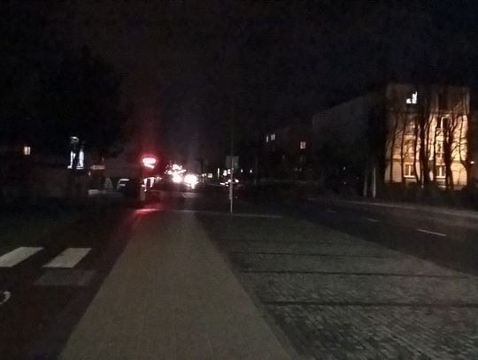 Egipskie ciemności przy ul. Gdańskiej. Jaki powód braku oświetlenia przy nowo przebudowanym odcinku?