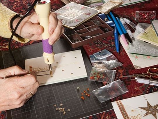 Embossing na gorąco