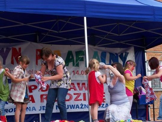 Festyn parafialny na Suchostrzygach - znaleźli dawców szpiku