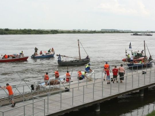 Flis dobił do wiślanego brzegu - Liga Morska i Rzeczna promuje królową polskich rzek