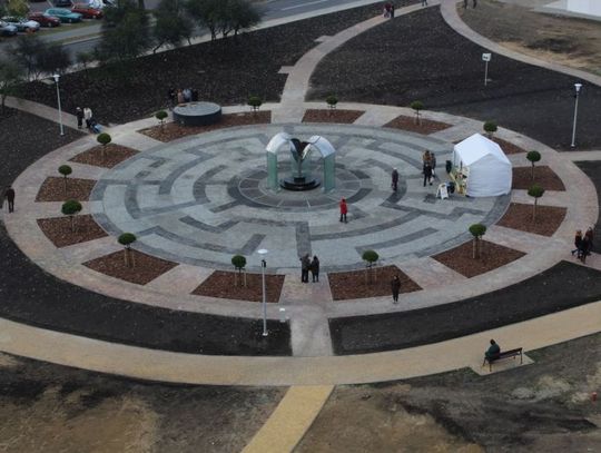 Fontanna już działa! Jak Wam się podoba teren przy Żwirki?