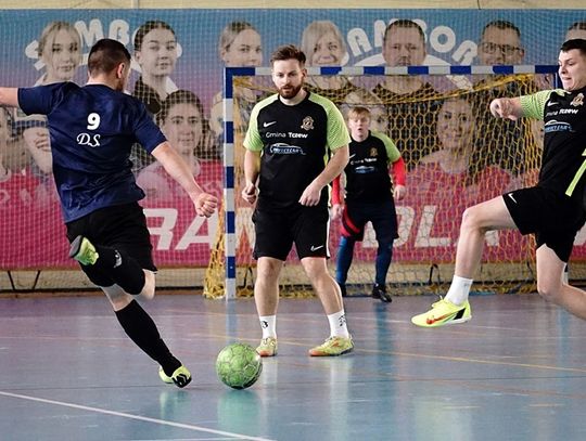 [GALERIA ZDJĘĆ] II turniej Grand Prix powiatu w Futsalu. Walczyli o tytuł najlepszej drużyny powiatu