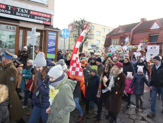 [GALERIA ZDJĘĆ] Liczne kolorowe, rozśpiewane Orszaki Trzech Królów. Tczewianie chętnie uczestniczyli w przemarszach  