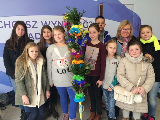 Gigantyczne palmy opanowały centrum handlowe!