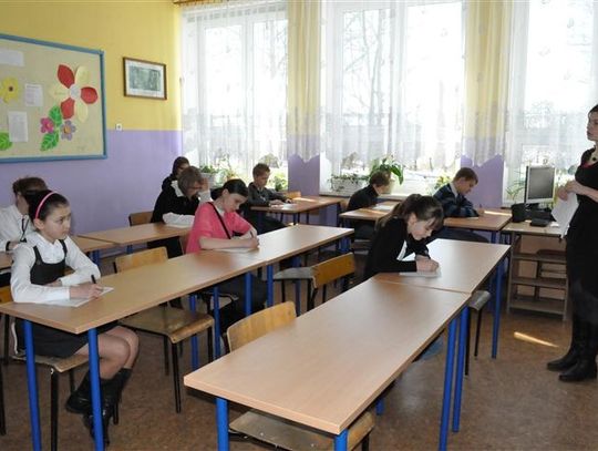 Gimnazjum do „wygaszenia”? Burmistrz przyjrzy się funkcjonowaniu szkół