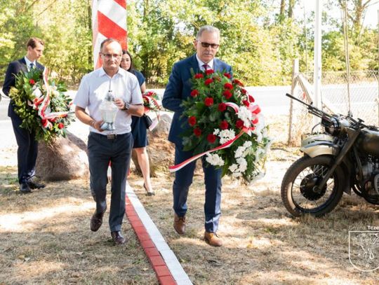 Gmina Tczew uczciła 81. rocznicę mordu nad żołnierzem Michałem Różanowskim