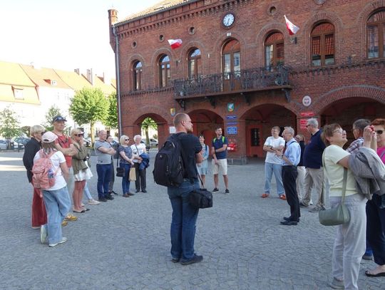 Gniewska Noc Muzeów. Hitem warsztaty edukacyjne o średniowiecznym zamku oraz zwiedzanie tajnych zakątków Gniewa