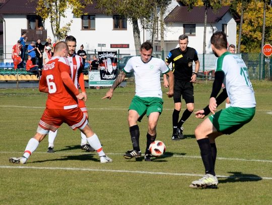 Grali w III i V lidze oraz w A i B klasie. Sokół nad Wisłą, Orzeł nad Borowiakiem 