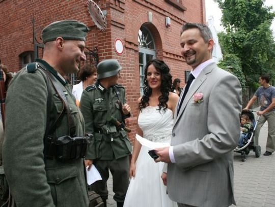 Historia jak na dłoni. Dostali powołanie do wojska