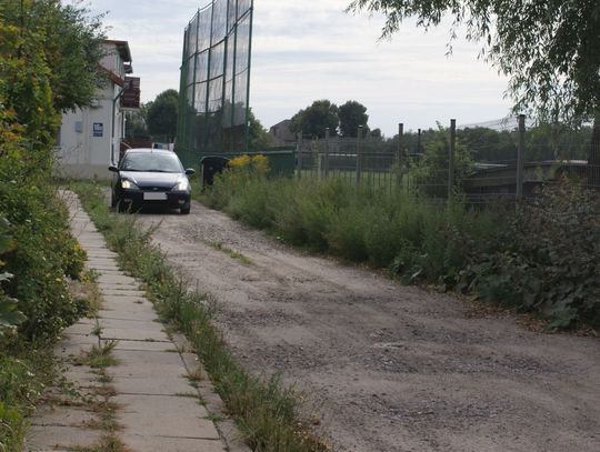  Inwestycje dla kilku rodzin nieopłacalne? Mieszkańcy chcą lepszej drogi, podłączenia do sieci gazowej i c.o.