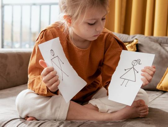 Jak ustalić opiekę naprzemienną? Praktyczny przewodnik dla rodziców po rozstaniu