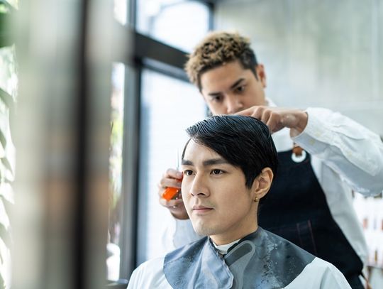 Jak wybrać najlepszą pomadę do włosów?