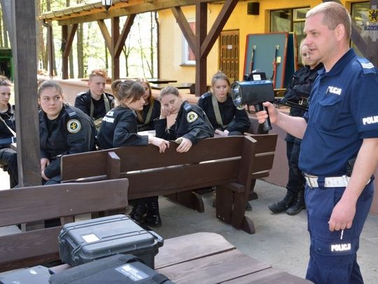 Jak wygląda praca w policji? Mundurowi wyjaśniali