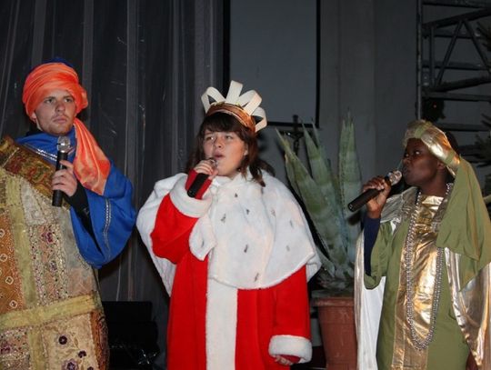 Jasełka z dużą ilością muzyki w kościele pw. św. Maksymiliana Kolbego