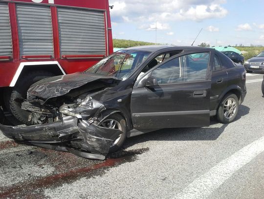 Jedna osoba ranna w wypadku na wjeździe na A1