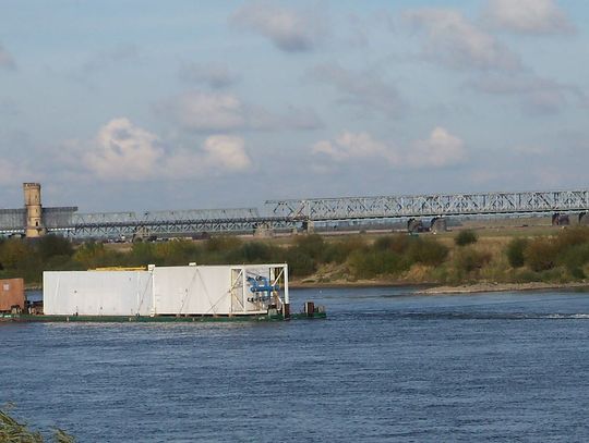 Jutro Wisłą przepłynie kontenerowiec. Na wysokości Tczewa będzie ok. godz. 16. Czy otworzy nowy rozdział w dziejach rzeki?