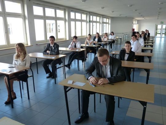 „Kazali pisać maturę dwa razy”