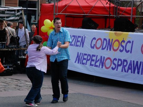 Kiermasze, 5 minut niepełnosprawnych i koncert Puchowskiego