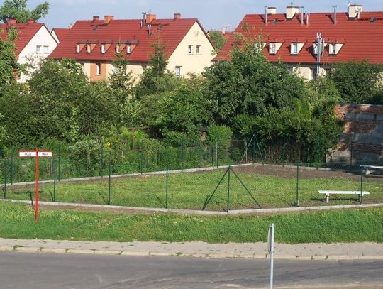 Kolejny wybieg dla psów. A kiedy boisko dla dzieci?