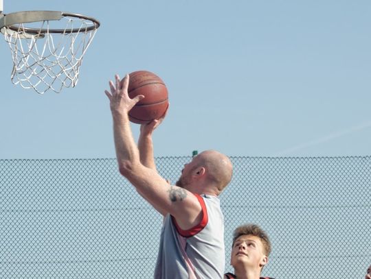 Koszykarski piknik rodzinny oraz turniej StreetBall  (ZDJĘCIA)
