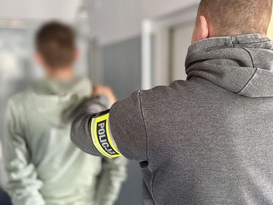 Kradli w dyskoncie „na wspólnika”. Szybko wpadli w ręce policji