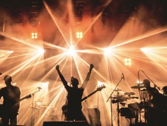 Lato w mieście – sprawdź, jakie atrakcje przyniesie. Lao Che, Biesiada Disco Polo i wiele innych!