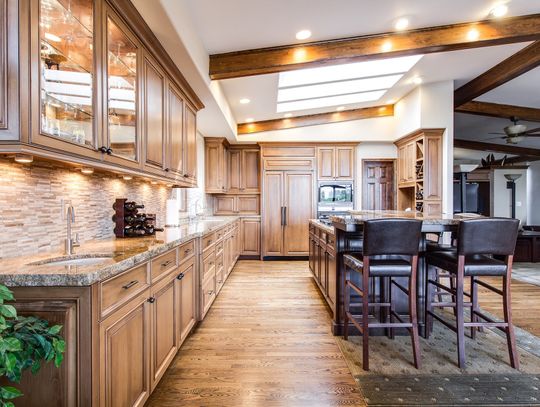 Listwy meblowe – jak wybrać kolor?