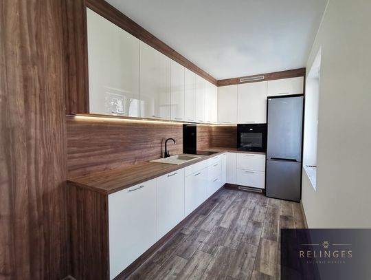 Mała przestrzeń, wielkie możliwości: Projektowanie funkcjonalnych kuchni w niewielkich mieszkaniach